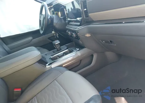 2024 Chevrolet Silverado 1500 4Wd Short Bed Zr2 from USA, damaged, VIN 3GCUDHEL2RG463936